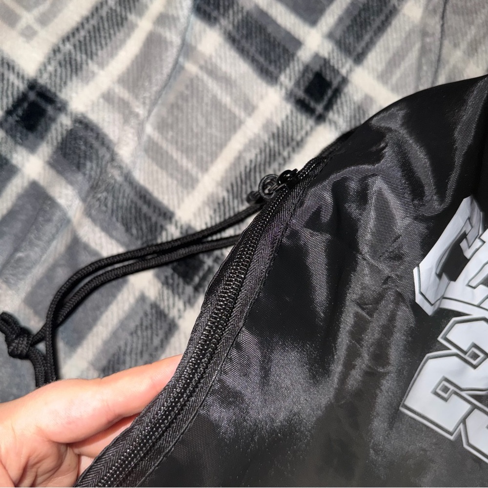 Stylish Black Drawstring Backpack - image 4